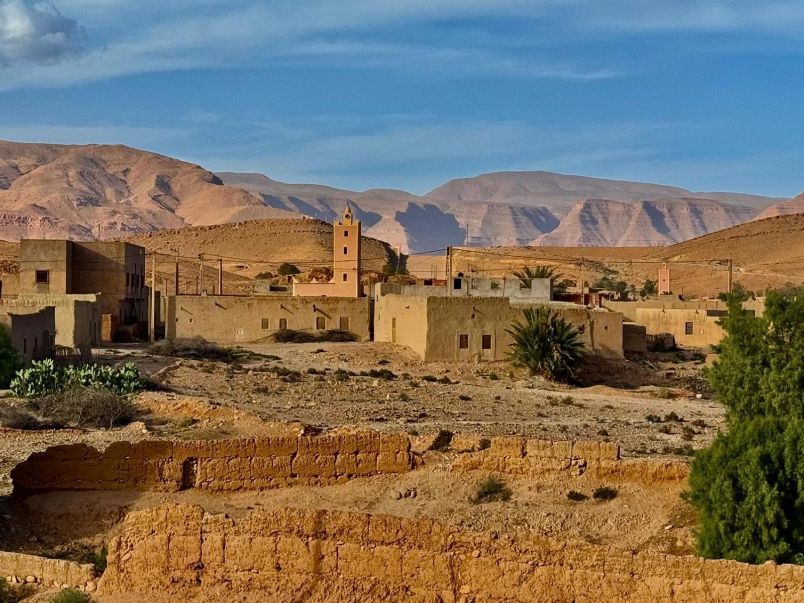 Oasis Travel Bed & Breakfast Tazouka Exterior photo